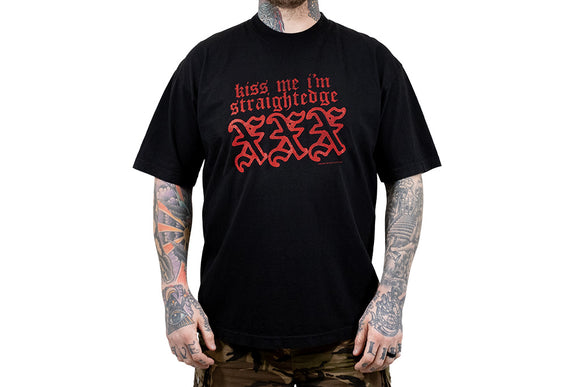 kiss me i'm straightedge tee